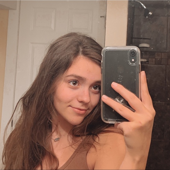 elena_pratt